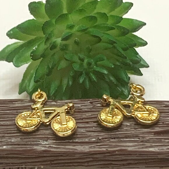 Bike Earring, Bicycle Earring, Biking, Gift Idea, Novelty Earring, Silly Earring - Picture 3 of 7